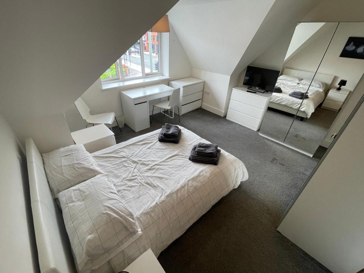 2 Bedroom 2 Bathroom Apartment 8 Including Free Parking Bromley Eksteriør bilde