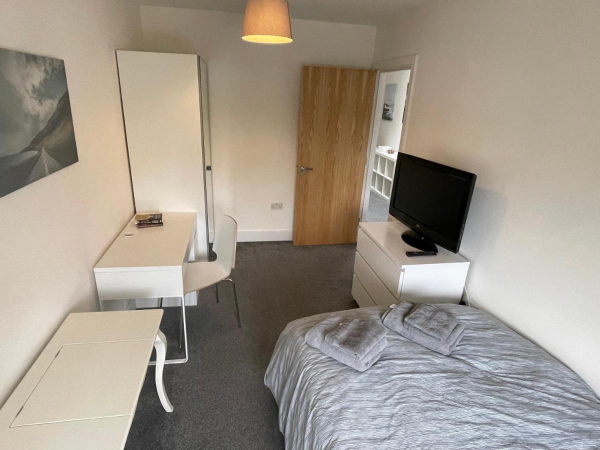 2 Bedroom 2 Bathroom Apartment 8 Including Free Parking Bromley Eksteriør bilde